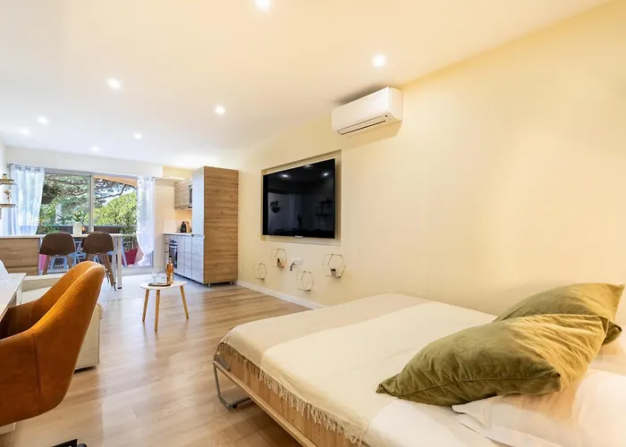 La Du Port Wifi/plages Apartment *