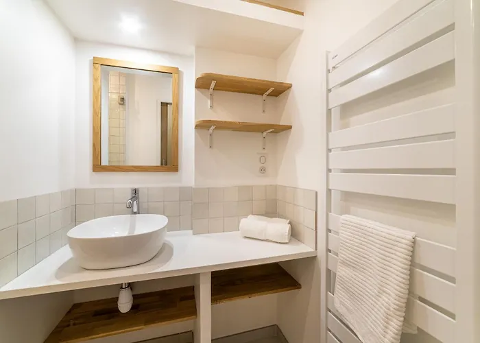 La Du Port Wifi/plages Apartment Hyères